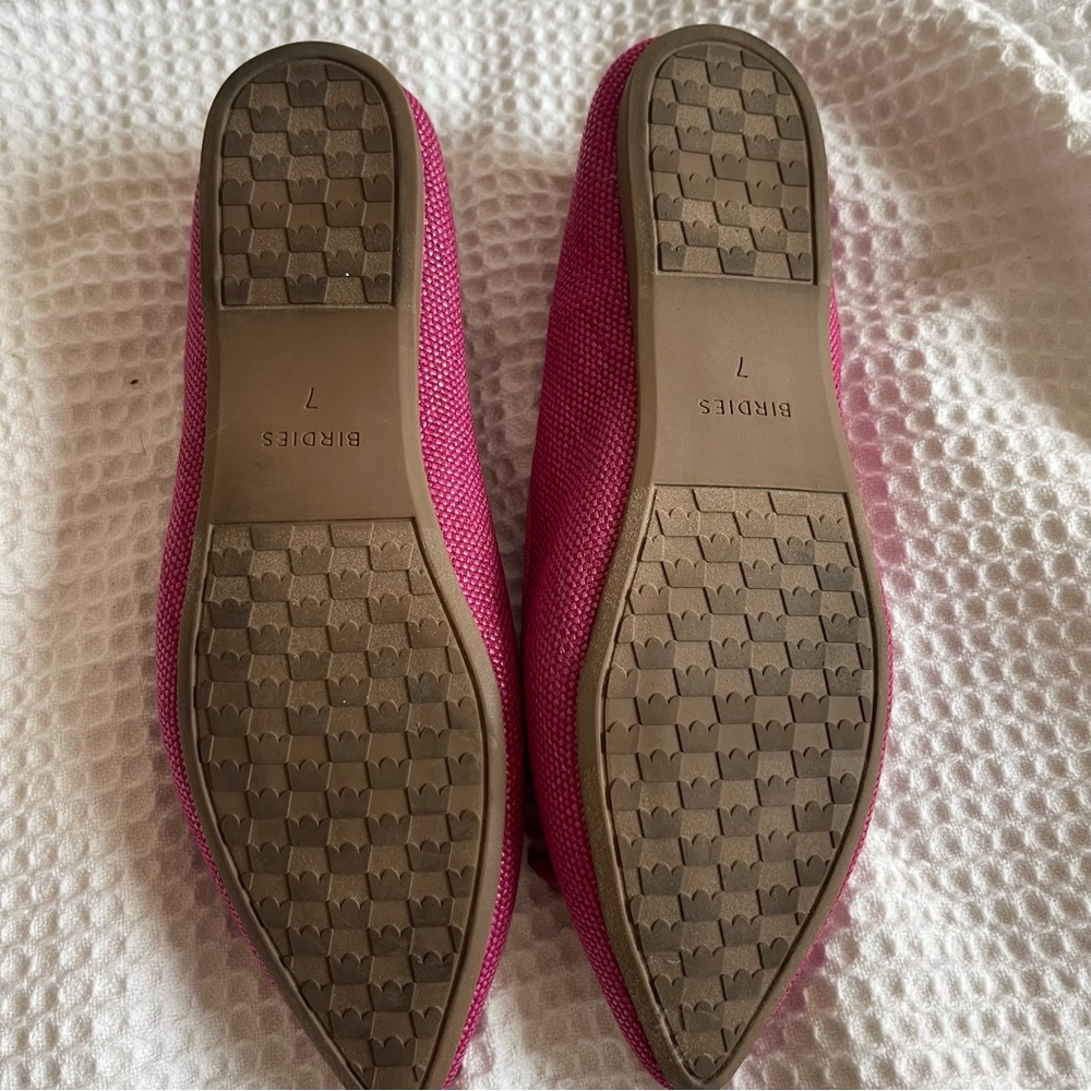 Birdies The Goldfinch Raspberry Pointed Toe Rafia Flats - Picture 7 of 7